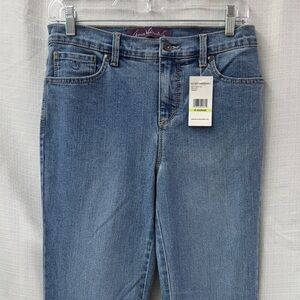Gloria Vanderbilt Blue Jeans 4P Short- NWT